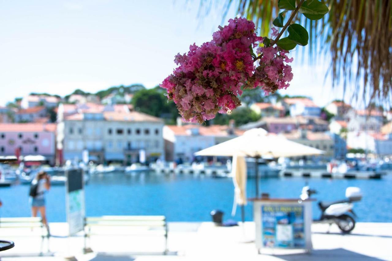 Buga Apartment In Center Of Mali Losinj Mali Lošinj Exterior foto