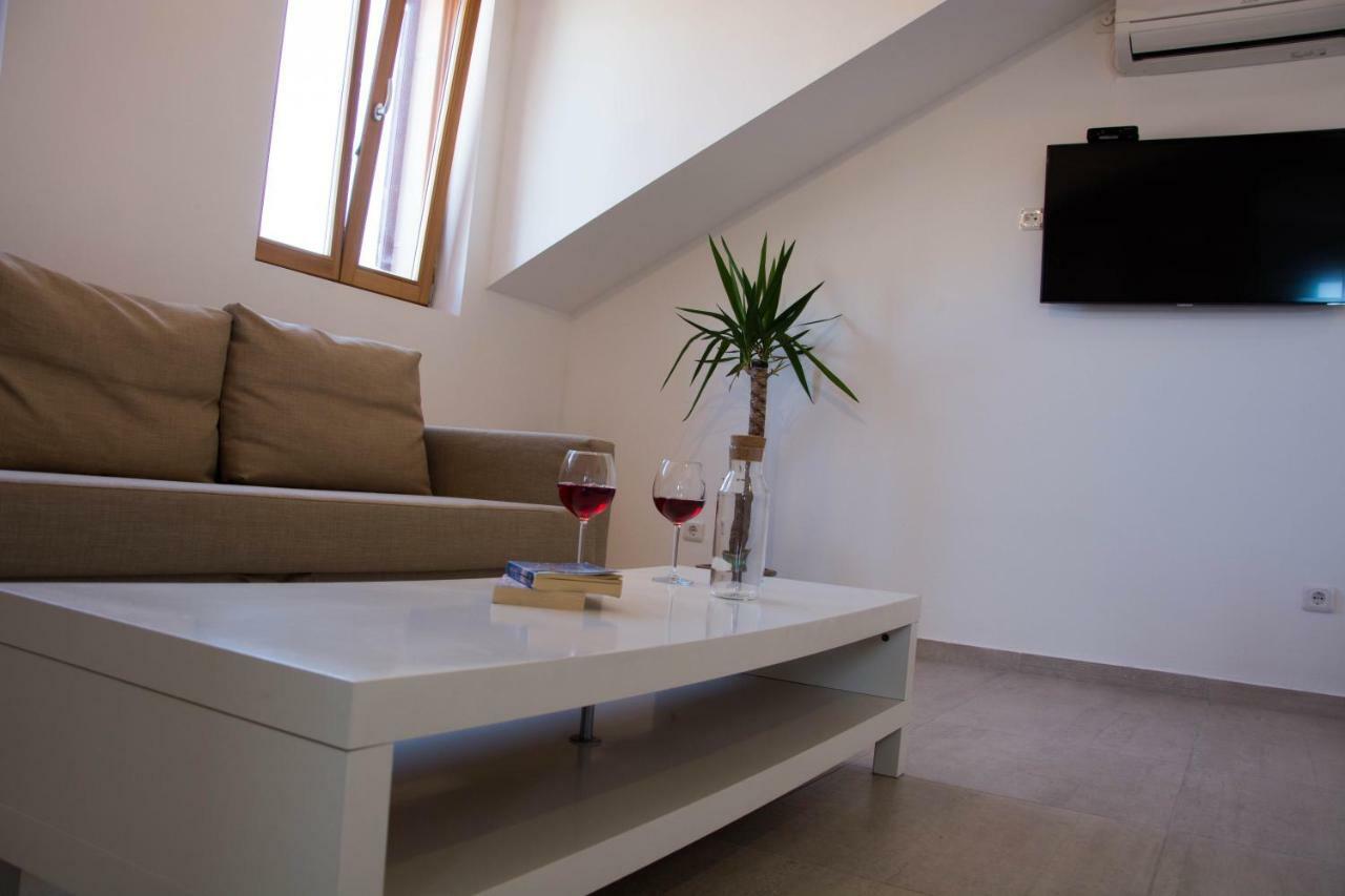 Buga Apartment In Center Of Mali Losinj Mali Lošinj Exterior foto